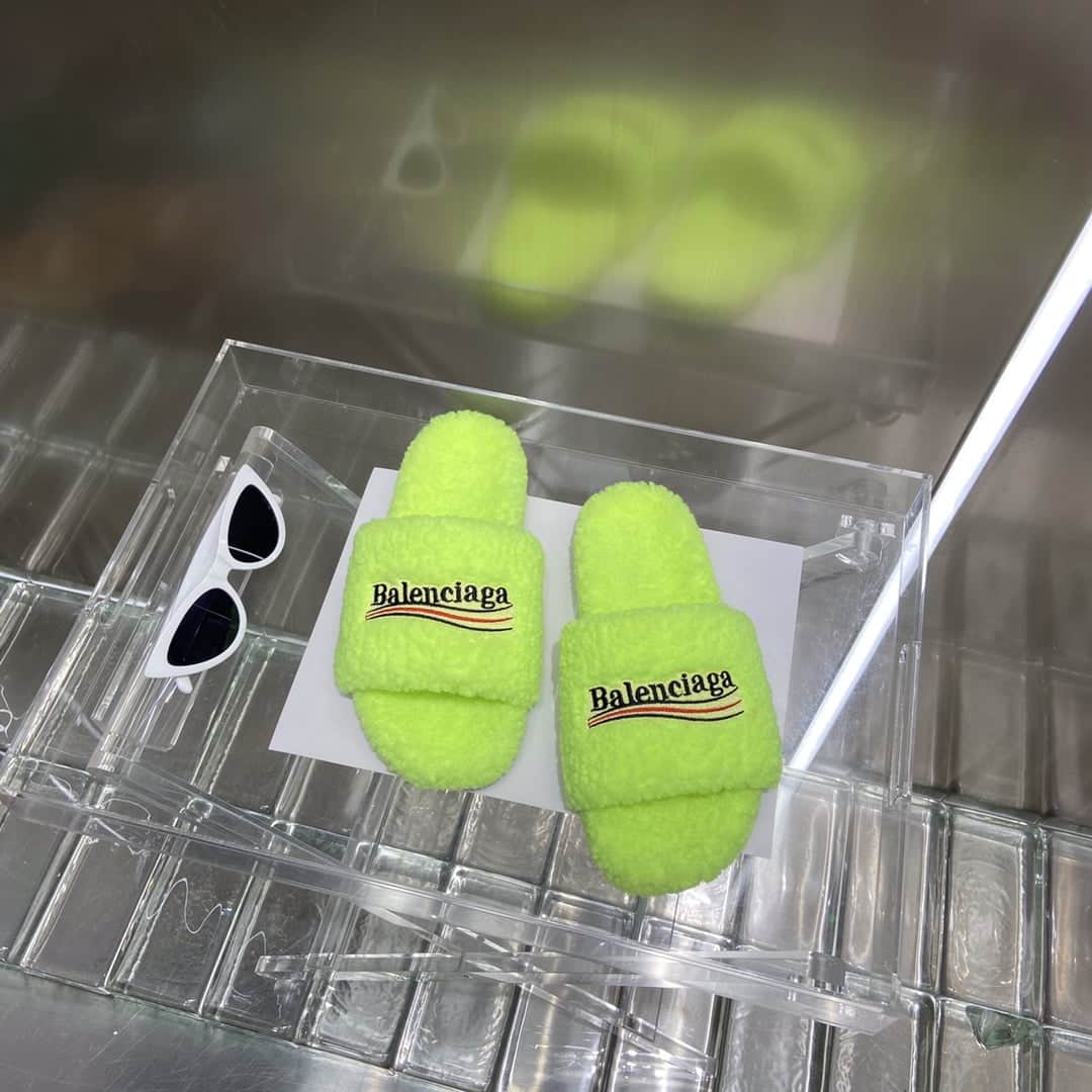 (1:1 replica) Balenciaga Furry Slide Sandal Yellow For Women