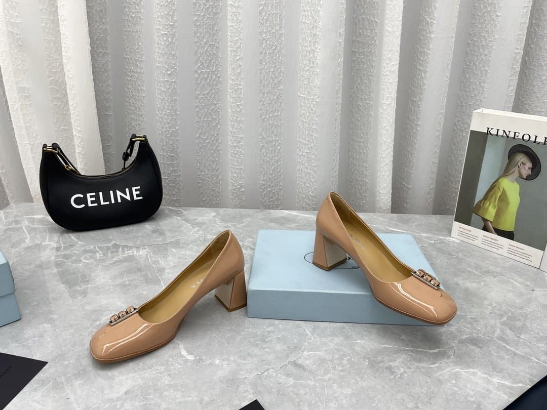 (1:1 replica) Prada Patent Pumps Brown For Women 3.5in/90mm PRD