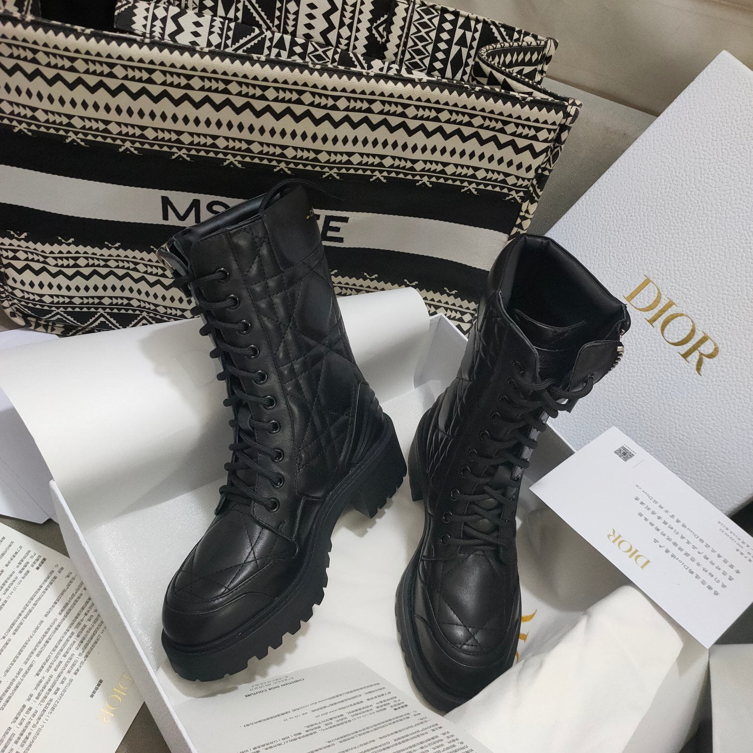 (1:1 replica) Christian Dior Women s D-Leader Ankle Boot Black For Women CD KCI733CQC_S900