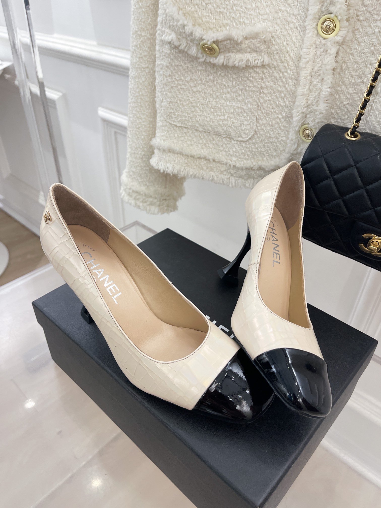 (1:1 replica) Chanel Women s Pump Grosgrain Beige For Women