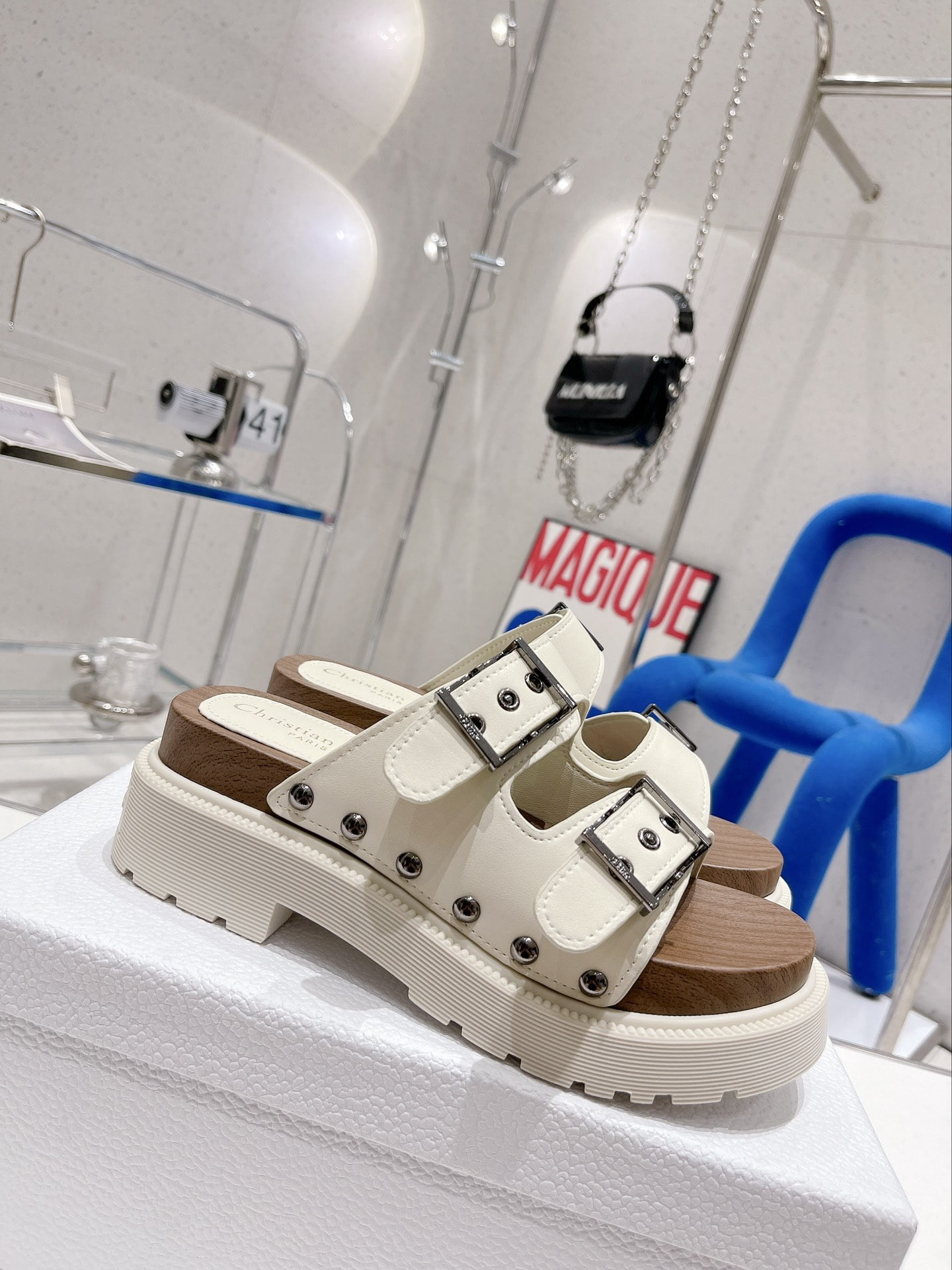 (1:1 replica) Christian Dior Women s Diorquake Sandal White For Women CD KCQ713VEA_S42W