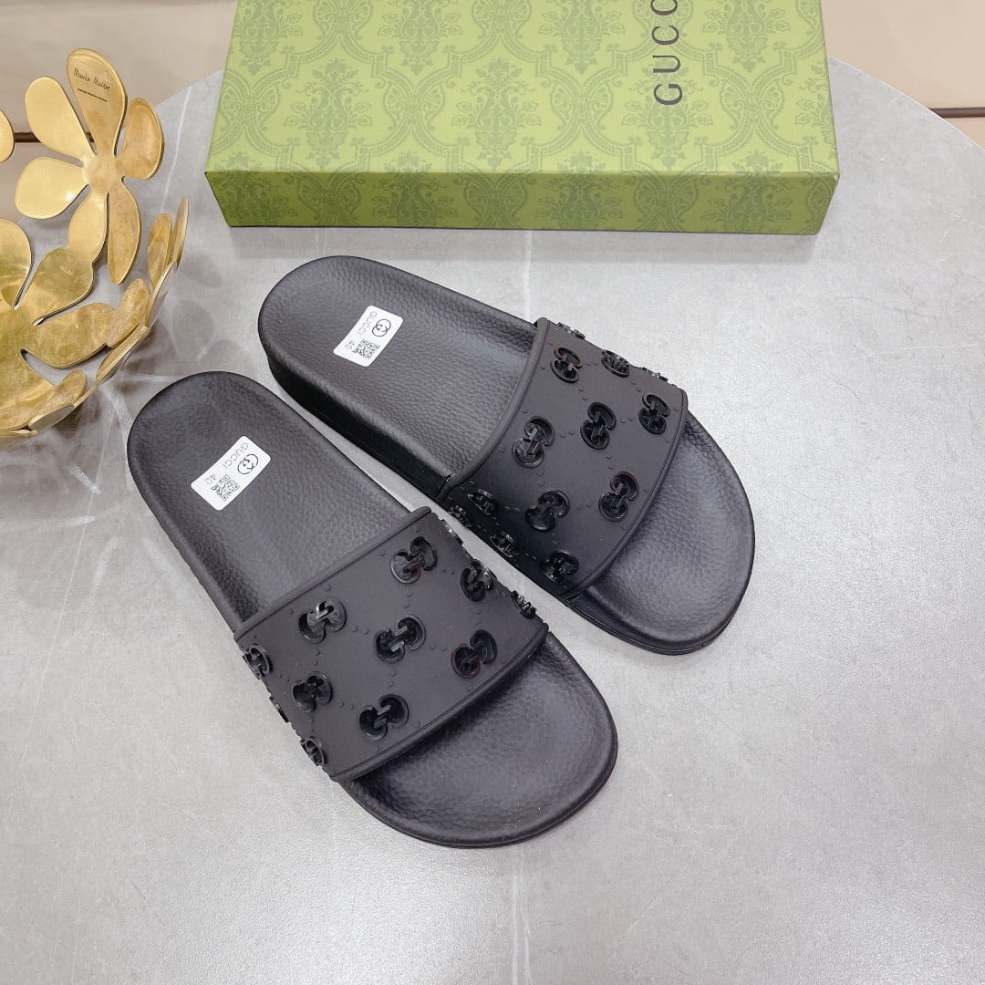 (1:1 replica) Gucci Women s Rubber GG Slide Sandals Black For Women 573922 JDR00 1000