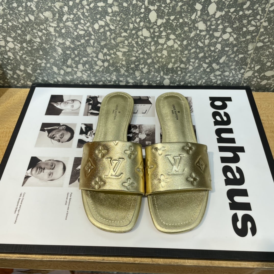 (1:1 replica) Louis Vuitton Women s Revival Flat Mule Gold For Women LV 1A9QKC