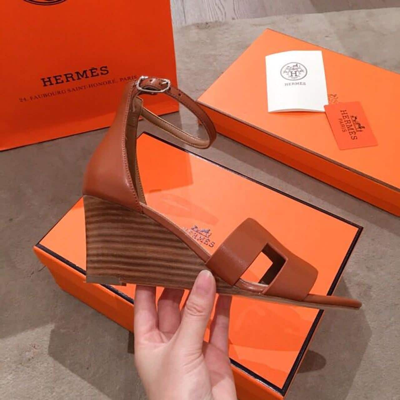 (1:1 replica) Hermes Legend Sandal Brown For Women, Women s Shoes H172196Z