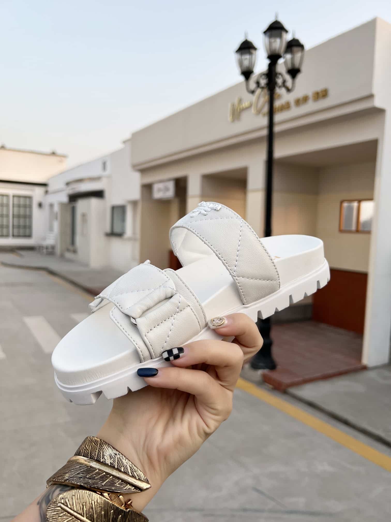 (1:1 replica) Prada Padded Nappa Slides White For Women 0.8in/20mm PRD