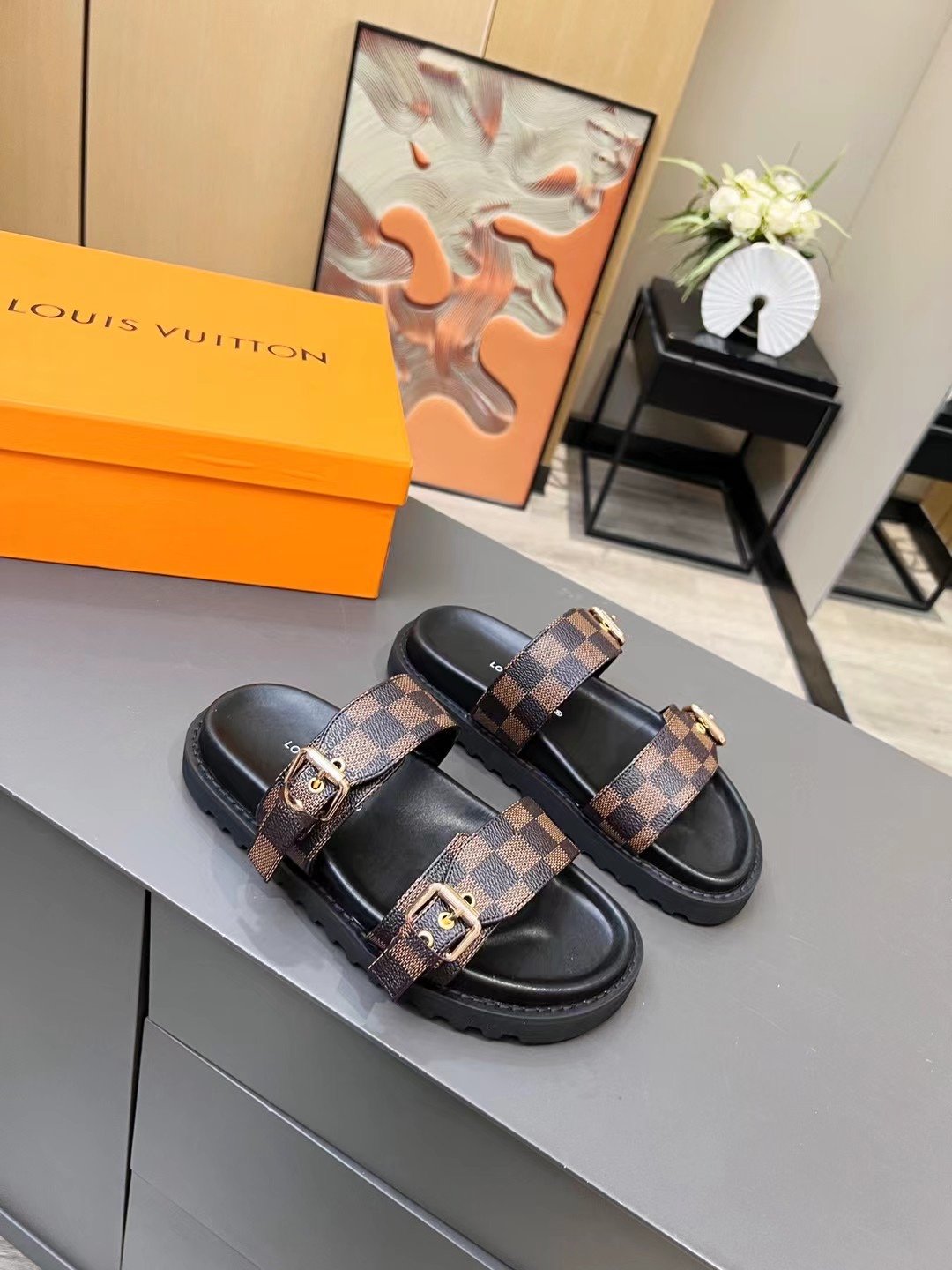 (1:1 replica) Louis Vuitton Women s Bom Dia Flat Mule Brown For Women LV