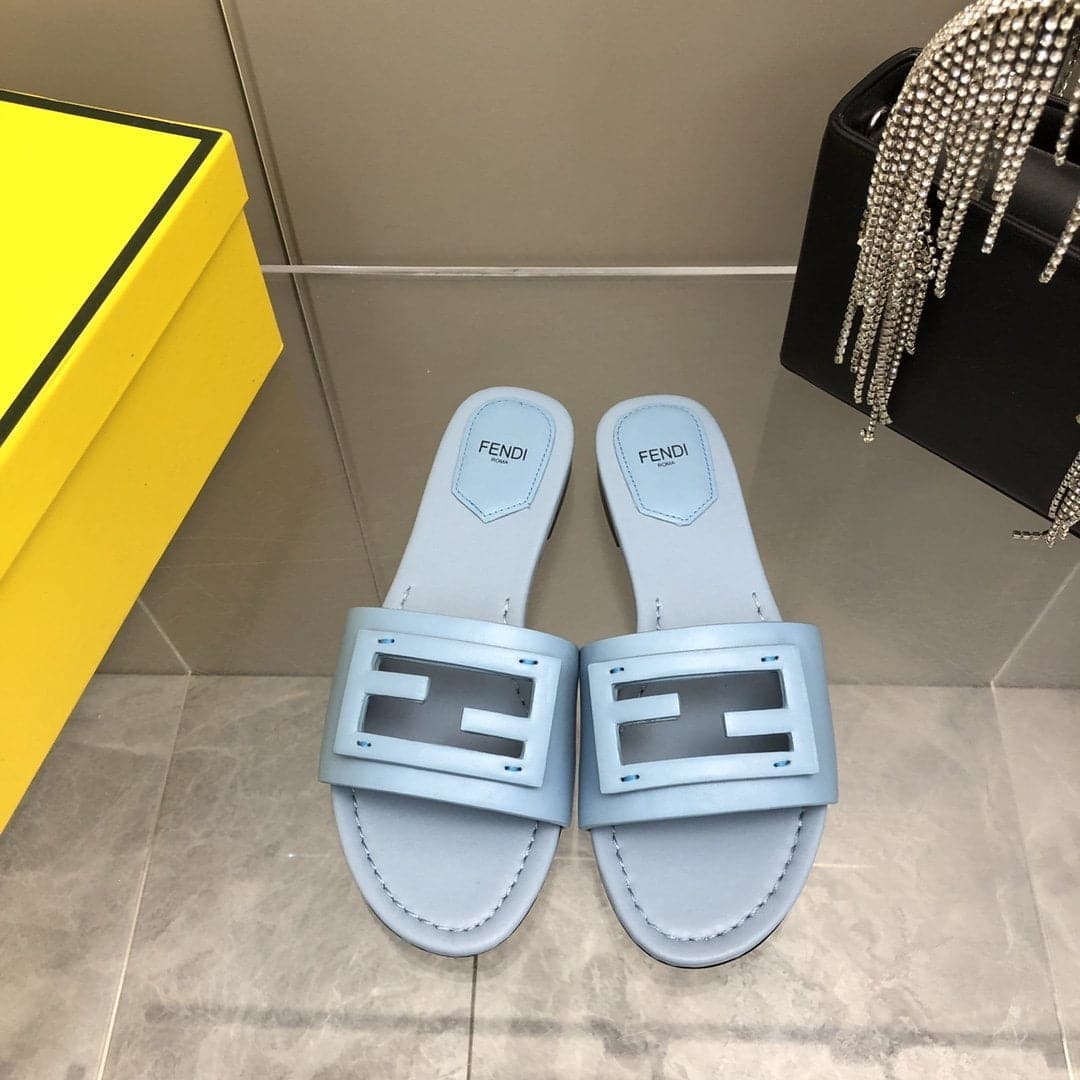 (1:1 replica) Fendi Signature Light Blue Slides For Women 8R8136AE7TF18TF