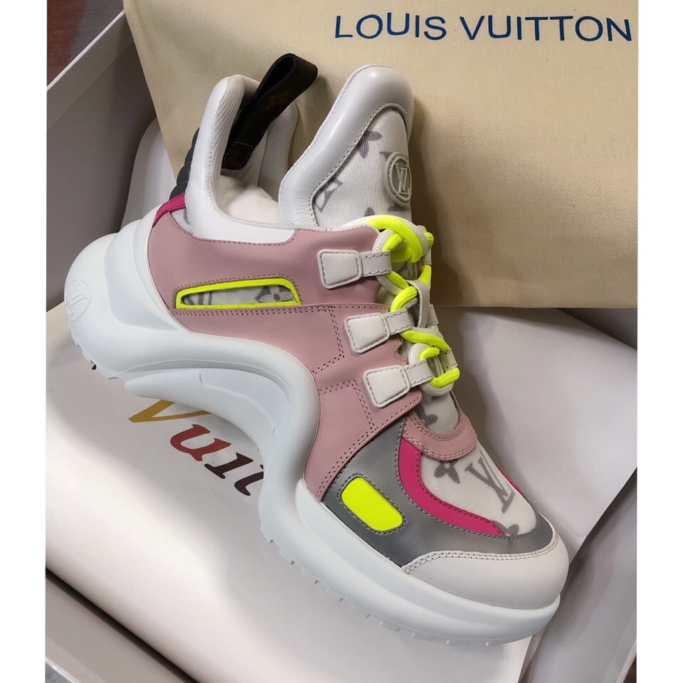 (1:1 replica) Louis Vuitton Women s LV Archlight Sneaker Pink For Women LV