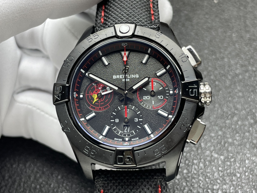 Breitling BLS Avenger Chronograph Series(1:1 replica)