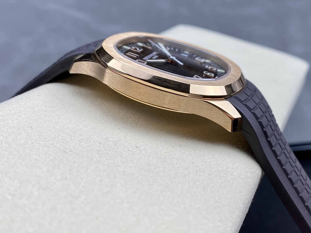Fake Patek Philippe Replica Watch Aquanaut Date Sweep Seconds Rose Gold Brown Dial 5167R-001 3KF(1:1 replica)