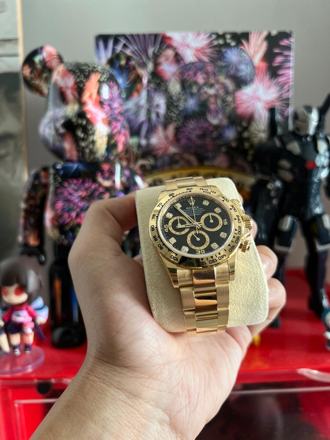 Rolex Yellow Gold Cosmograph Daytona 40 Watch – Black Diamond Dial – 116508 bkd(1:1 replica)