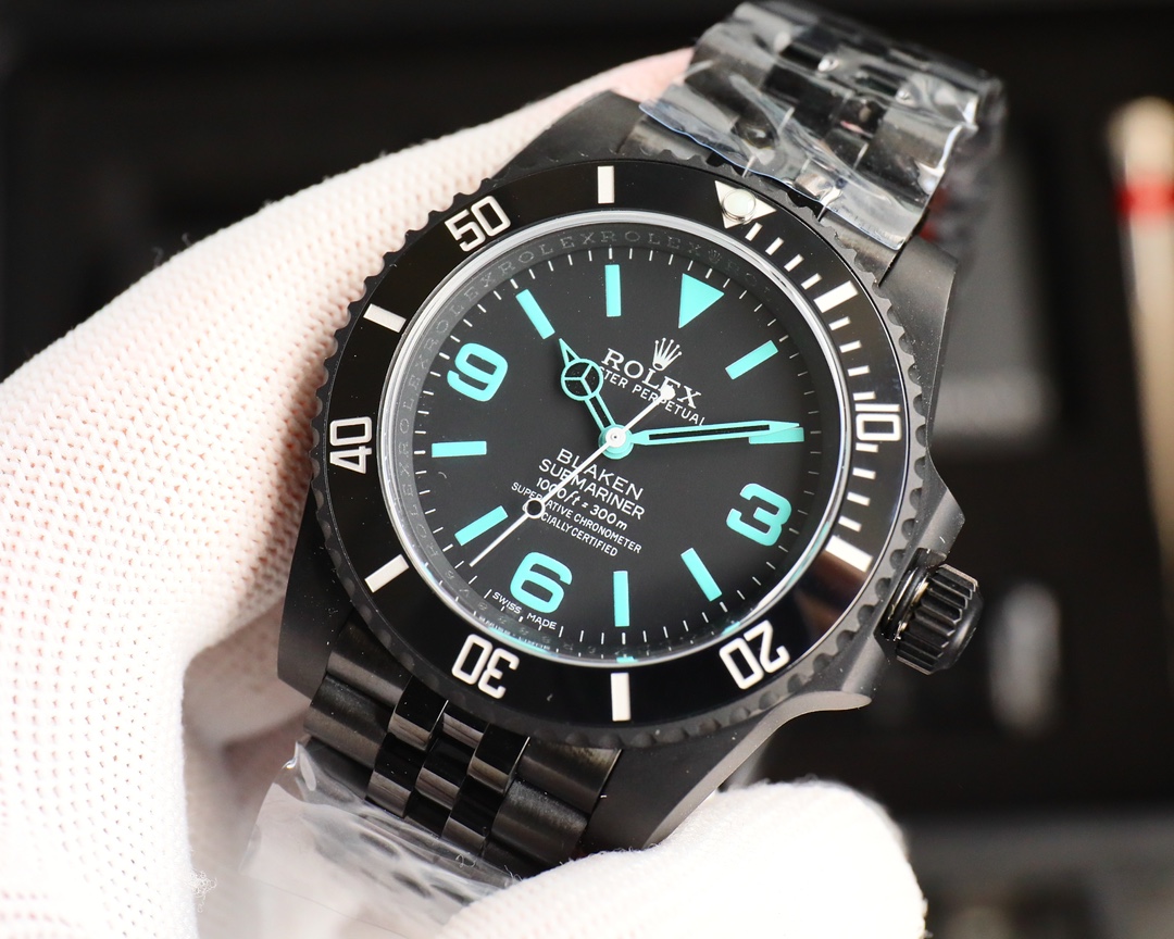 Rolex Dark Legend Submariner - DLC Black Finish - 40MM - Cyan(1:1 replica)