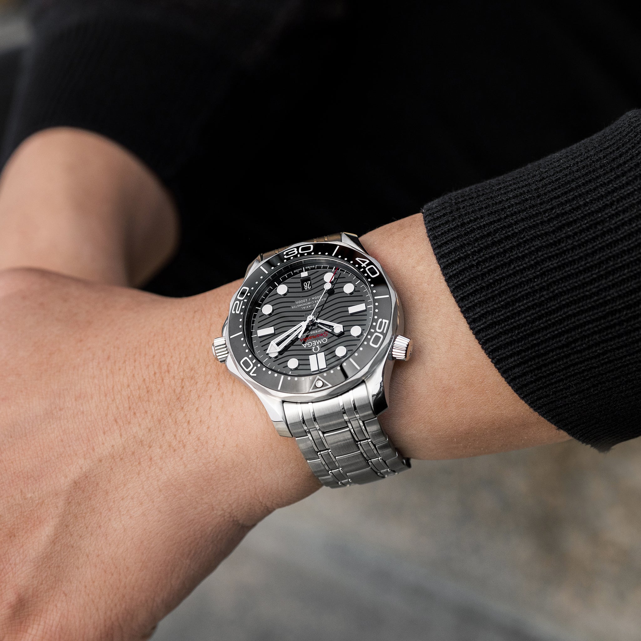 Seamaster Diver 300M Co-Axial Master Chronometer 42mm Black Dial On Bracelet(1:1 replica)