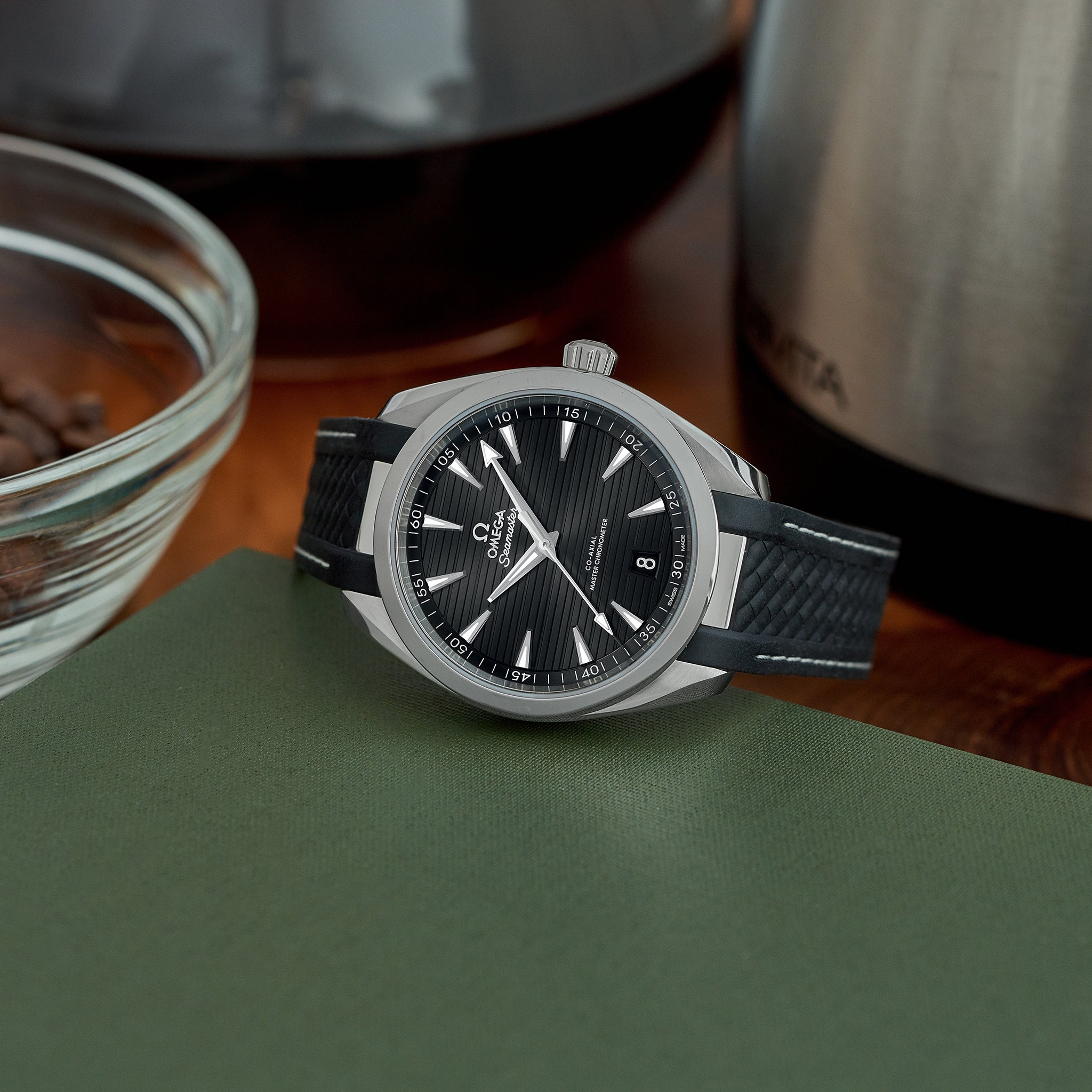 Seamaster Aqua Terra 150M Co-Axial Master Chronometer 41mm Black Dial On Rubber Strap(1:1 replica)