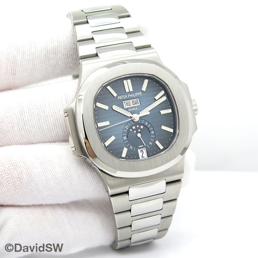 Patek Philippe 5726/1A Nautilus Annual Calendar Moonphase(1:1 replica)