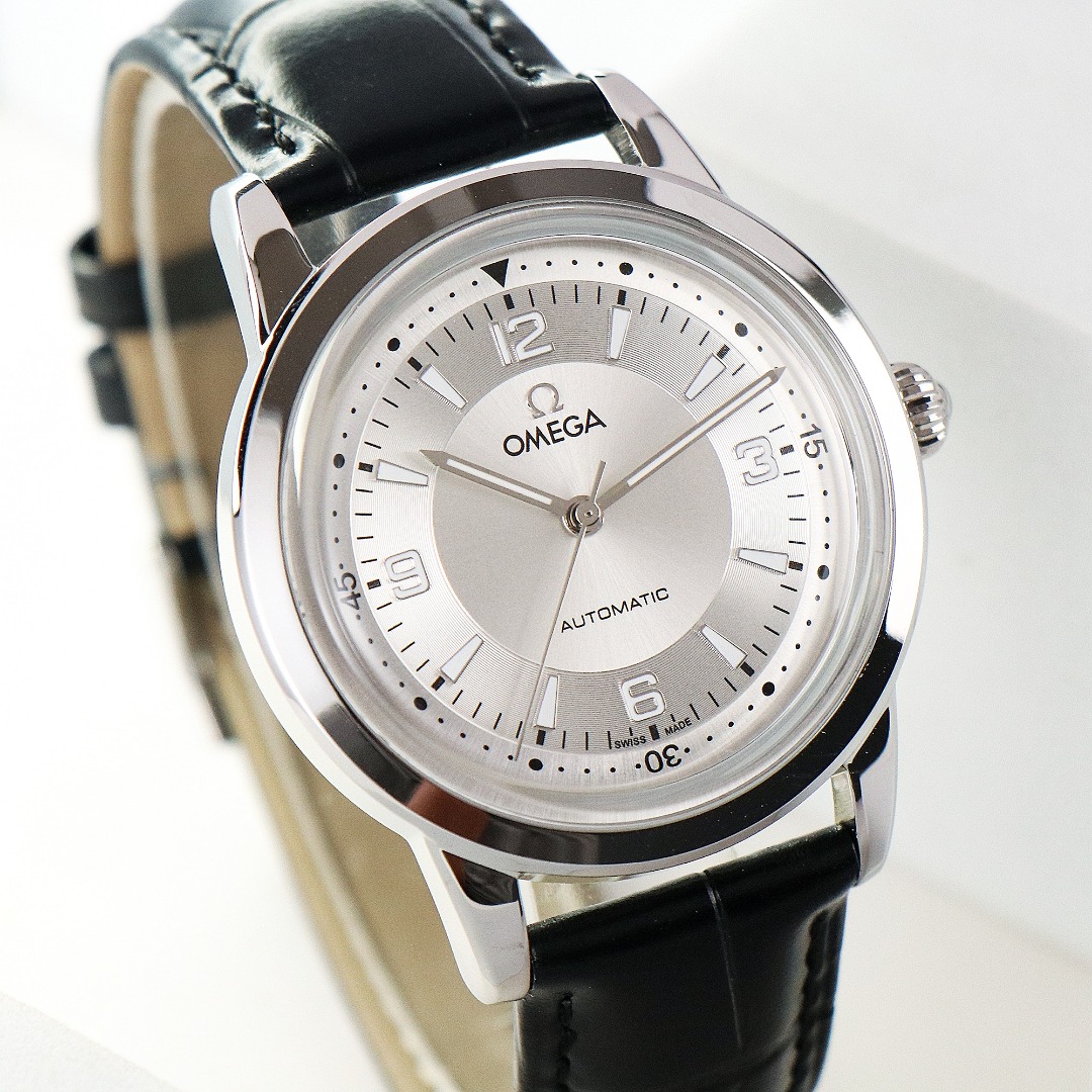 Omega Seamaster Mechanical Watch 40mm Italian imported calfskin black leather(1:1 replica)