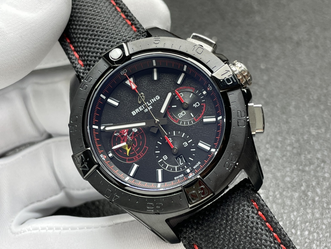 Breitling BLS Avenger Chronograph Series(1:1 replica)