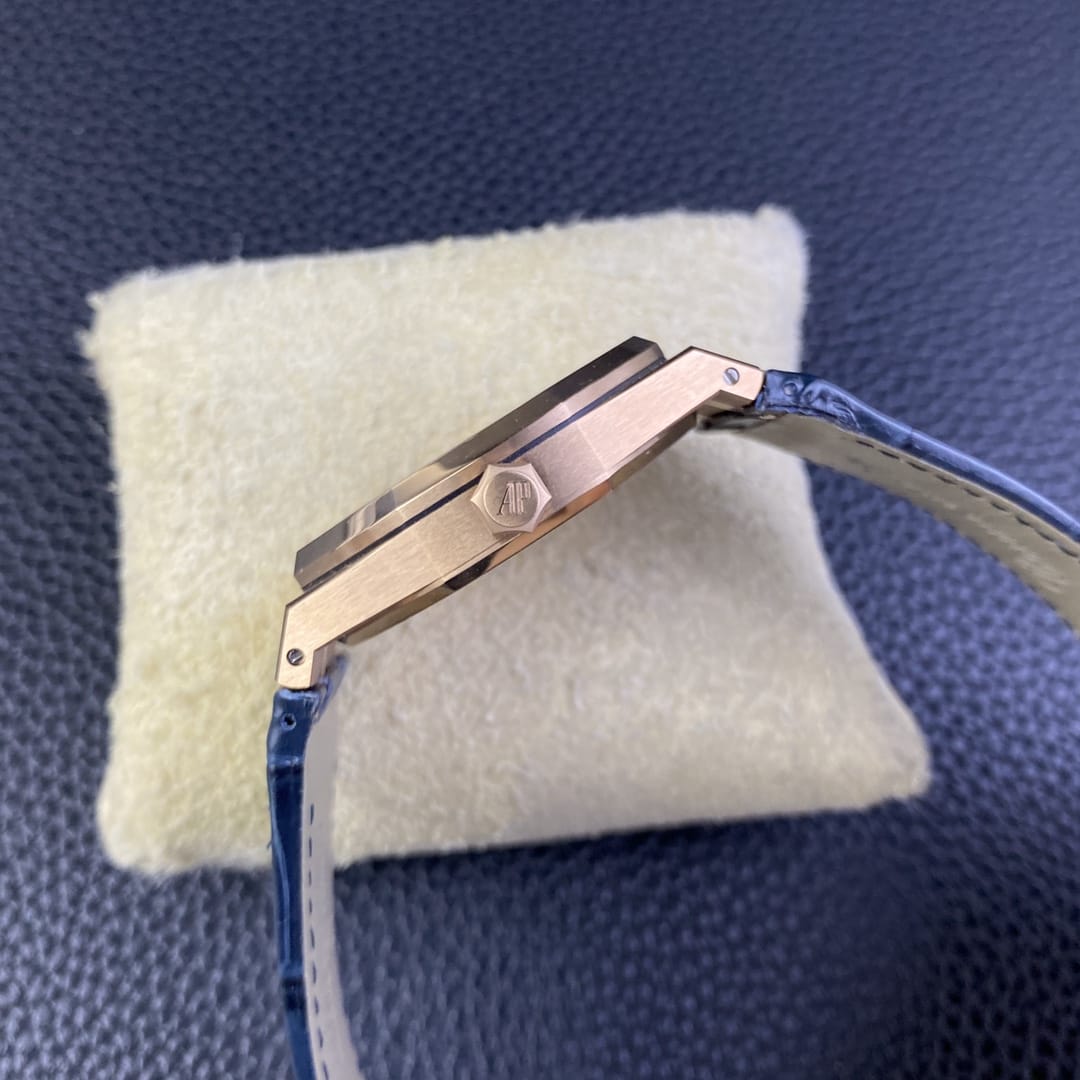 Audemars Piguet Replica AP Watch Royal Oak Selfwinding “50th Anniversary” 41mm Rose Gold Blue Dial Leather Strap 15510OR.OO.D315CR.01-APS(1:1 replica)