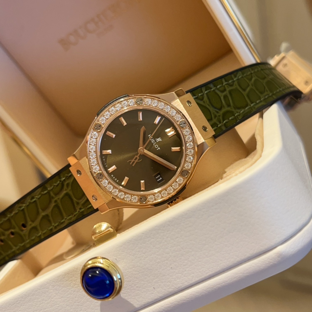 Hublot Classic 33mm High-End Women's Watch(1:1 replica)