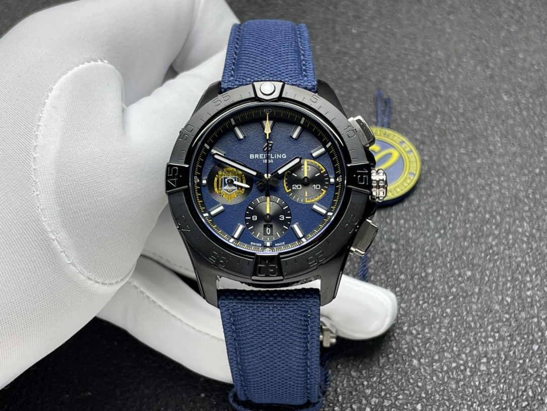 Breitling BLS Avenger Chronograph Series(1:1 replica)