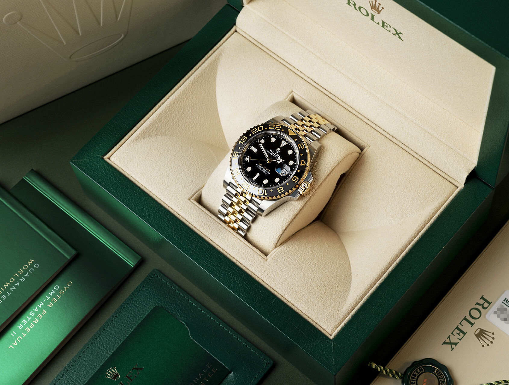 Rolex GMT II m126713GRNR-0001(1:1 replica)