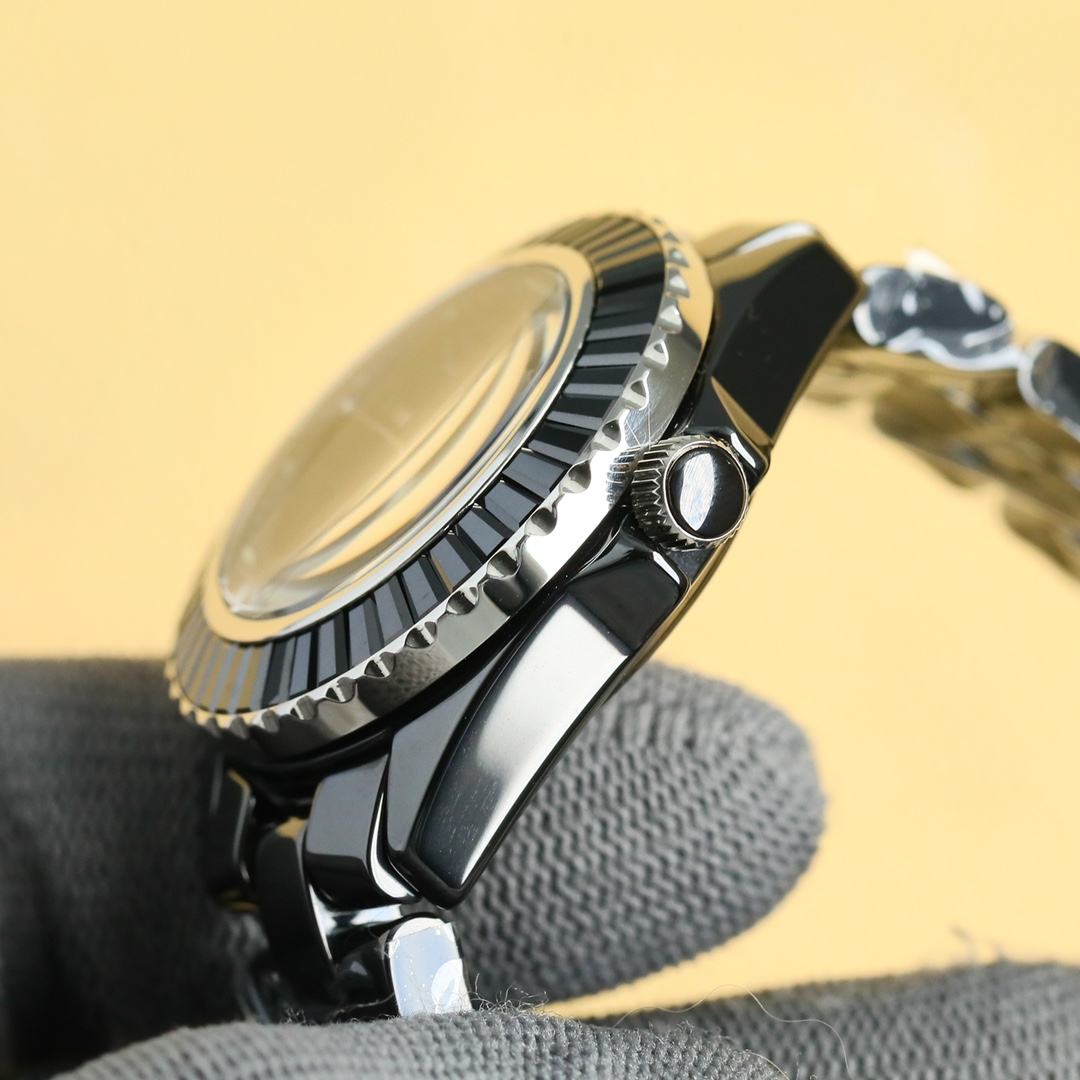 New Super Ceramic - Chanel J12 33mm watch! Goddess Benefits - Black(1:1 replica)