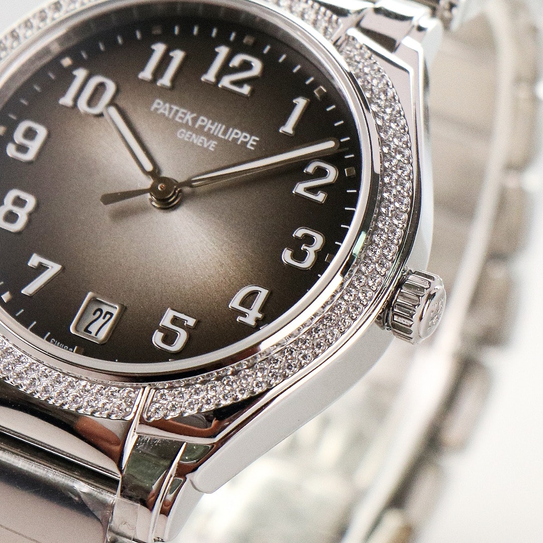 Fake Diamond Watch Replica Patek Philippe Twenty~4 Ladies Stainless Steel Grey Sunburst Dial 7300/1200A-010(1:1 replica)