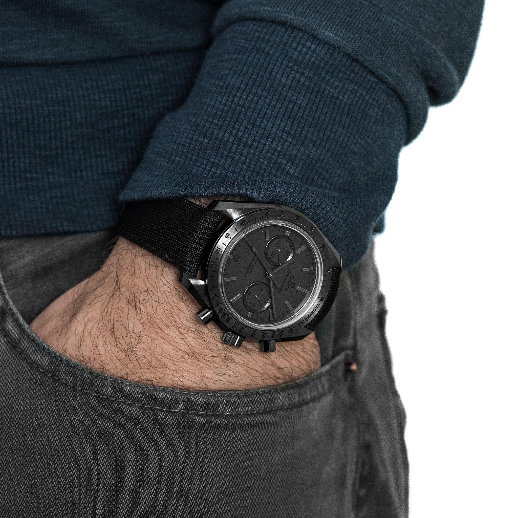 Speedmaster Moonwatch Co-Axial Chronograph 44.25mm 'Dark Side Of The Moon' Black Black(1:1 replica)