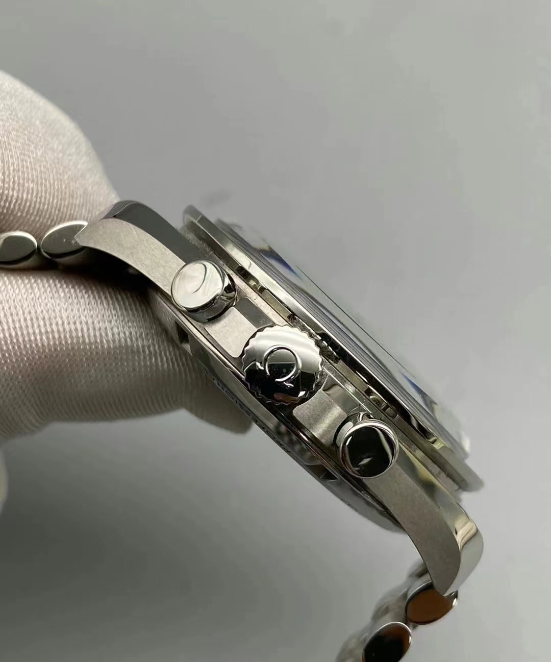 OMEGA Omega Speedmaster Series Moon Watch Master Chronometer Black Stainless Steel 42mm310.30.42.50.01.001(1:1 replica)