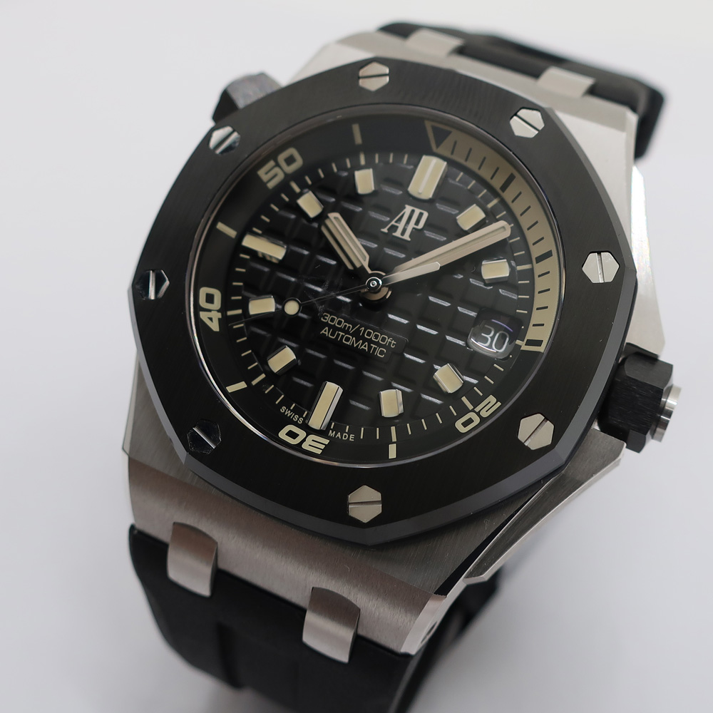 Audemars piguet Royal Oak Offshore Series 15720CN.OO.A002CA.01(1:1 replica)