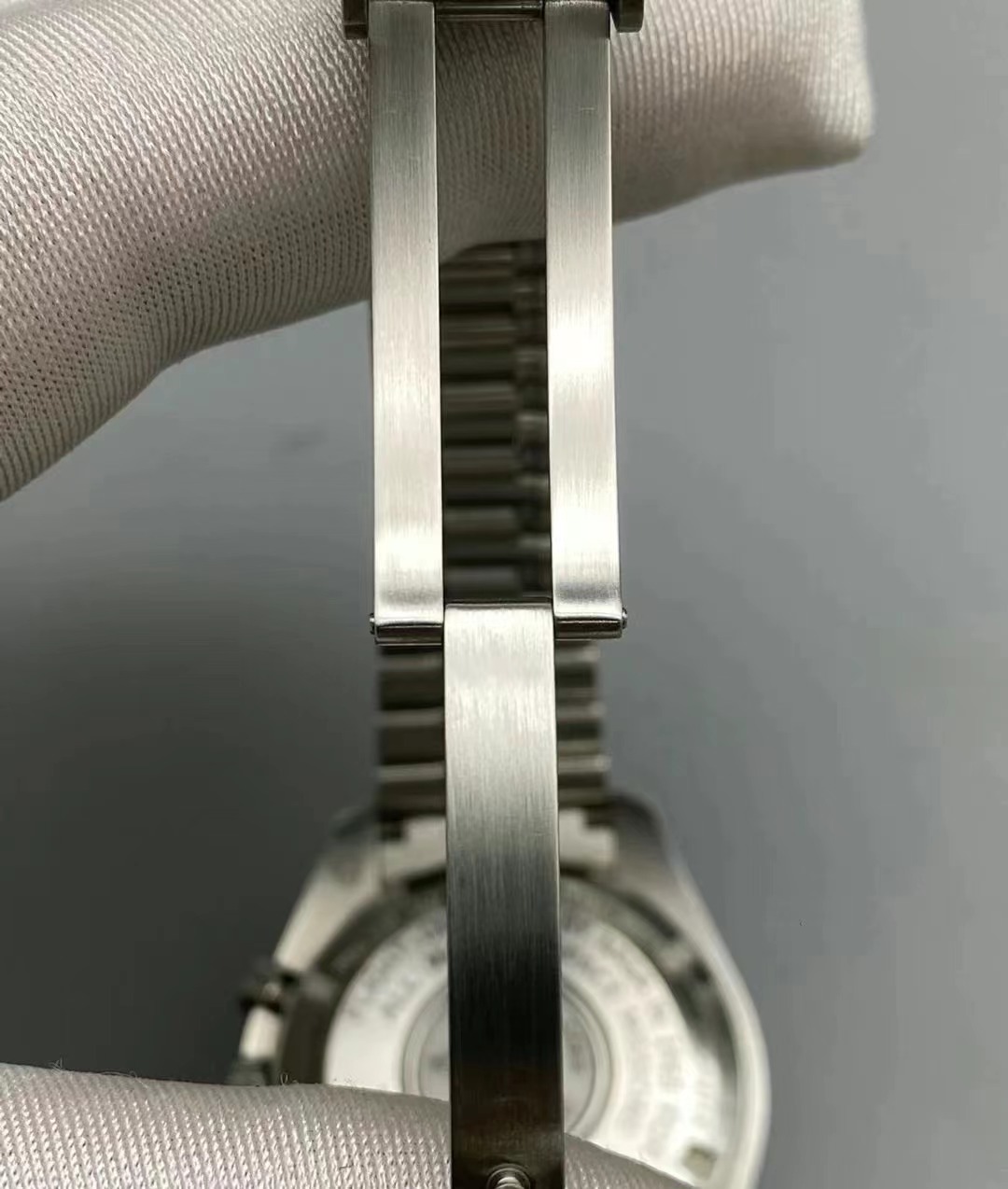 OMEGA Omega Speedmaster Series Moon Watch Master Chronometer Black Stainless Steel 42mm310.30.42.50.01.001(1:1 replica)