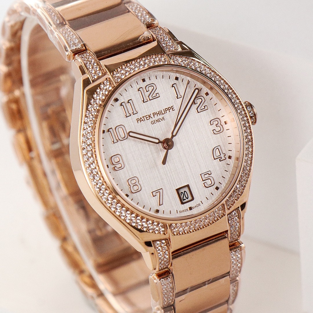 Fake Diamond Watch Replica Patek Philippe Twenty~4 Ladies Rose Gold Silver Dial 7300/1201R-001(1:1 replica)