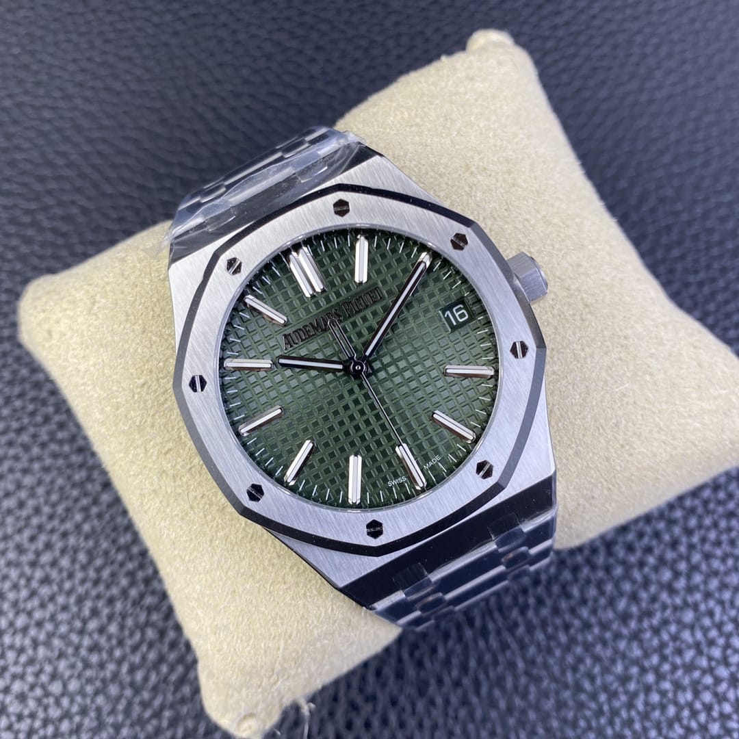 Audemars Piguet Replica Watch Royal Oak Selfwinding “50th Anniversary” 41mm Stainless Steel Green Dial 15510ST.OO.1320ST.04-ZF(1:1 replica)