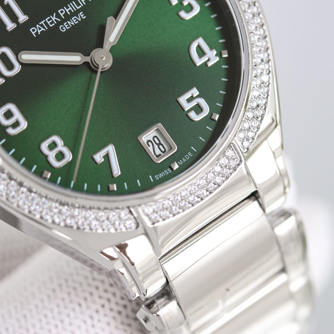 Fake Diamond Watch For Women Patek Philippe Replica Twenty~4 Ladies Stainless Steel Olive Green Dial 7300/1200A-011(1:1 replica)