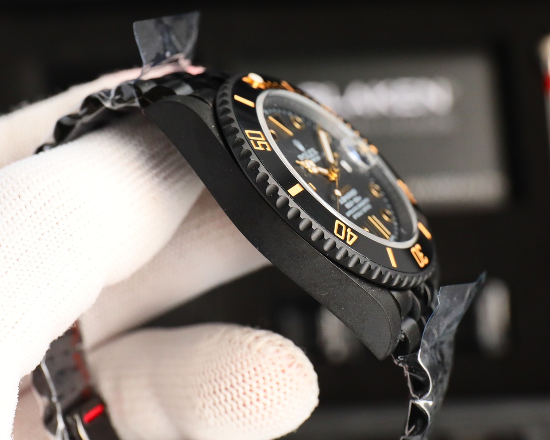 Rolex Dark Legend Submariner - DLC Blackened Finish - 40MM - Gold(1:1 replica)