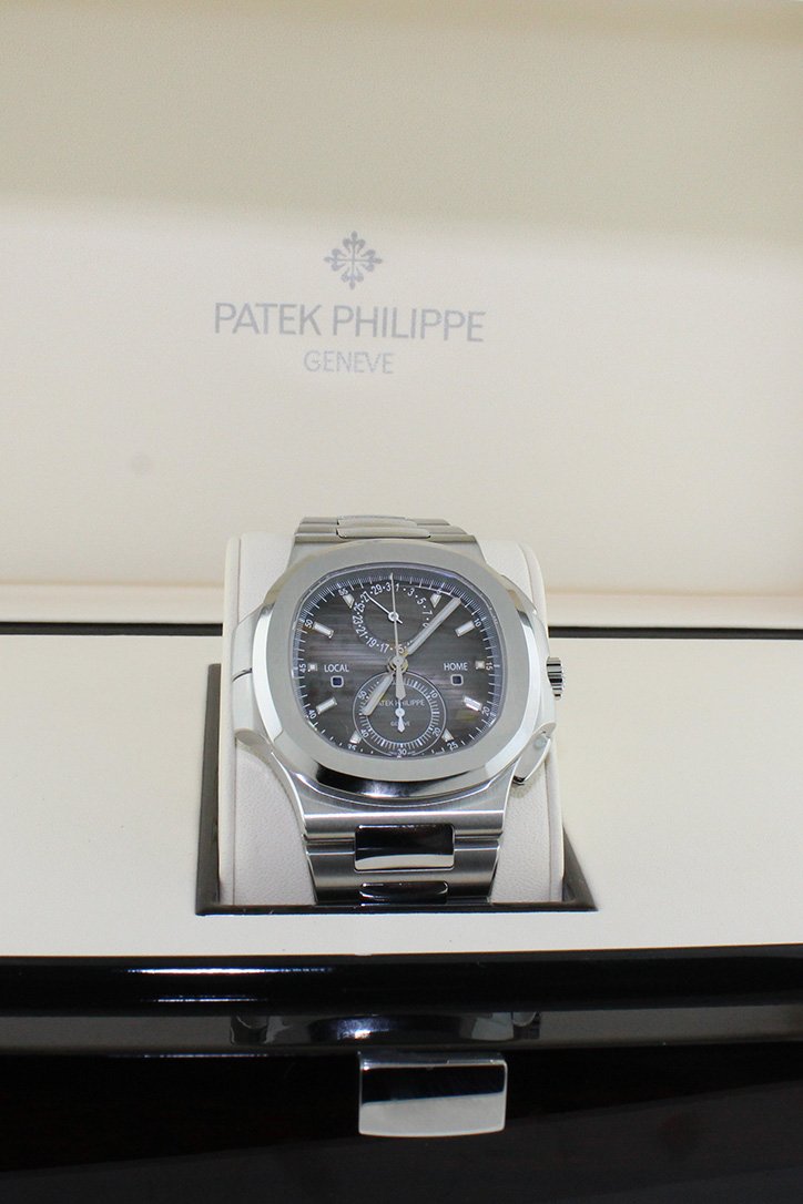 Patek Philippe Nautilus Travel Time Chronograph Stainless Steel Automatic Men's Watch 5990-1A-001(1:1 replica)