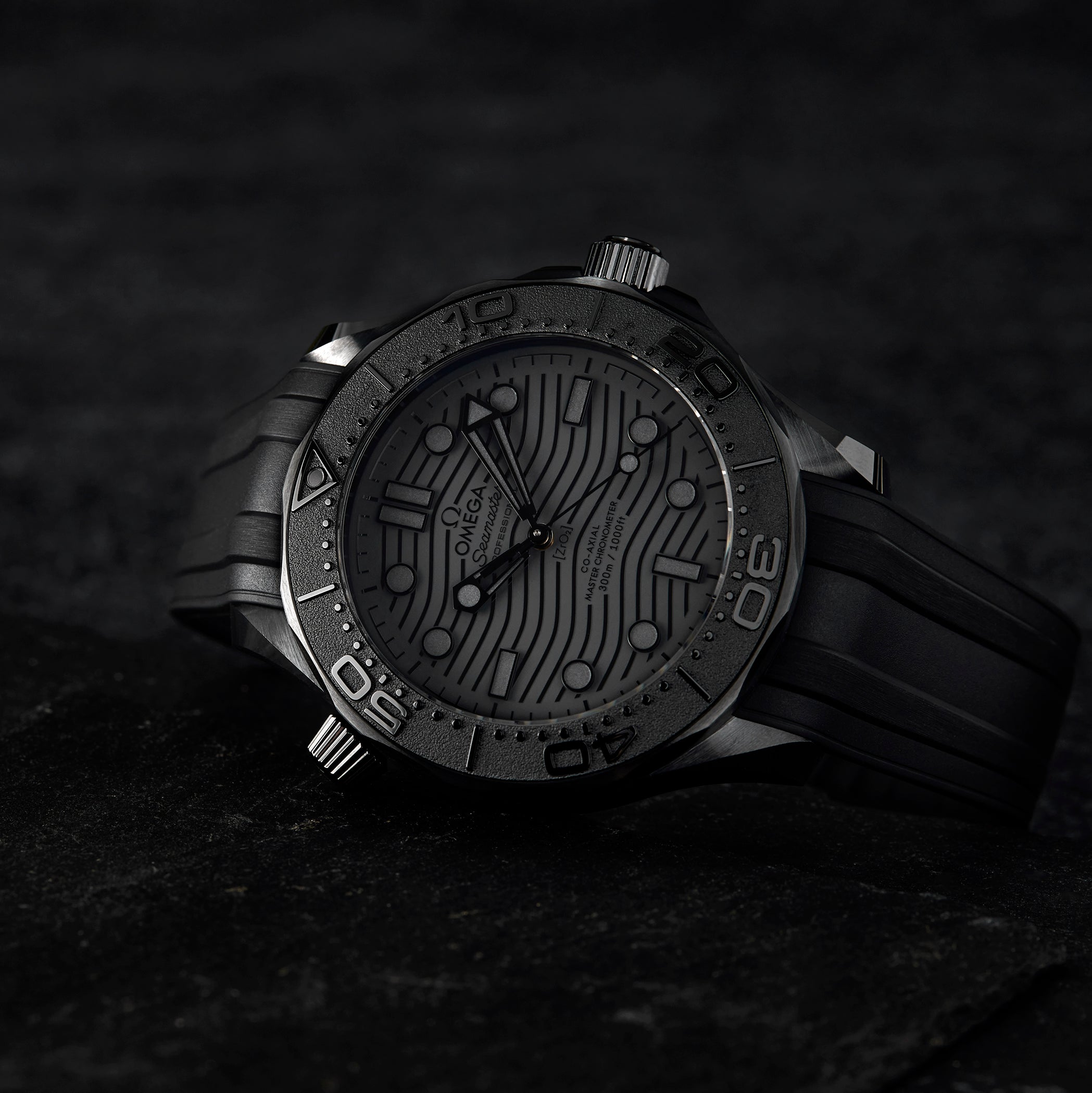 Seamaster Diver 300M Co-Axial Master Chronometer 43.5mm Black Black On Rubber Strap(1:1 replica)