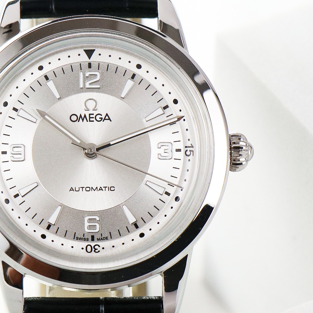 Omega Seamaster Mechanical Watch 40mm Italian imported calfskin black leather(1:1 replica)