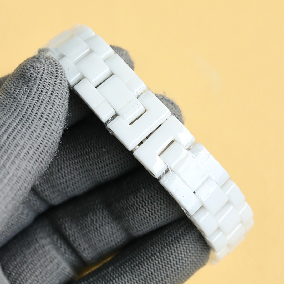 SUPER CERAMIC NEW - CHANEL EXCLUSIVE CALIBER 12.2 WATCH 33mm GODDESS BENEFIT - WHITE(1:1 replica)