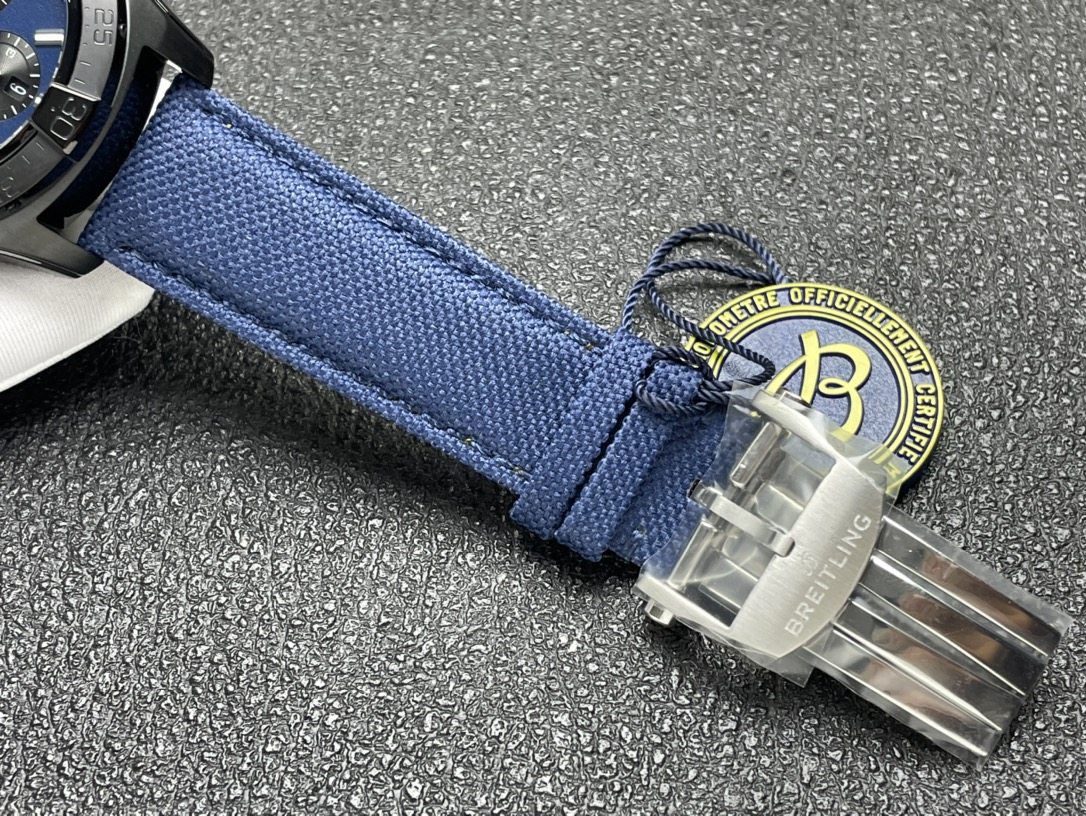 Breitling BLS Avenger Chronograph Series(1:1 replica)