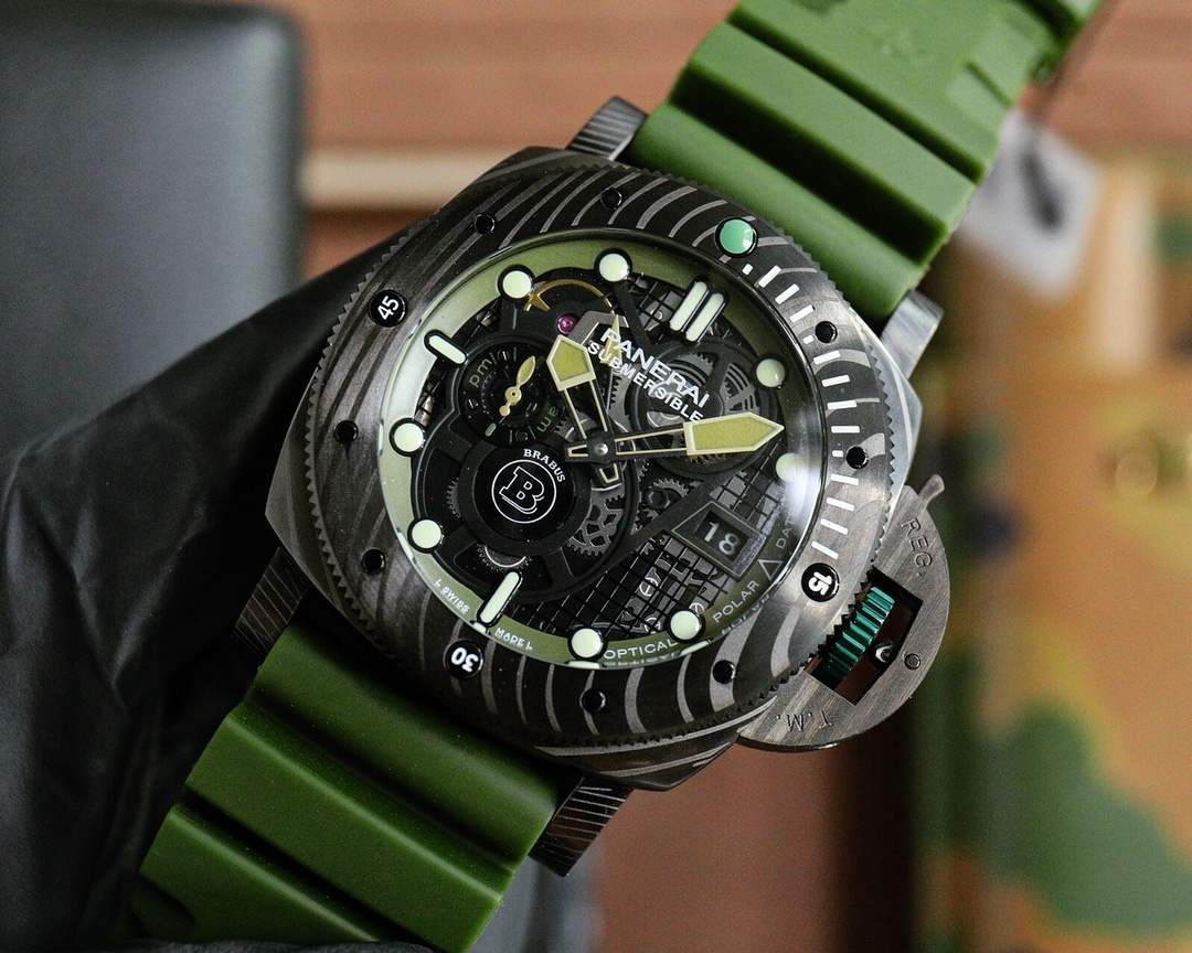 Panerai SUBMERSIBLE BMG-TECH™ ─ 47mm(1:1 replica)