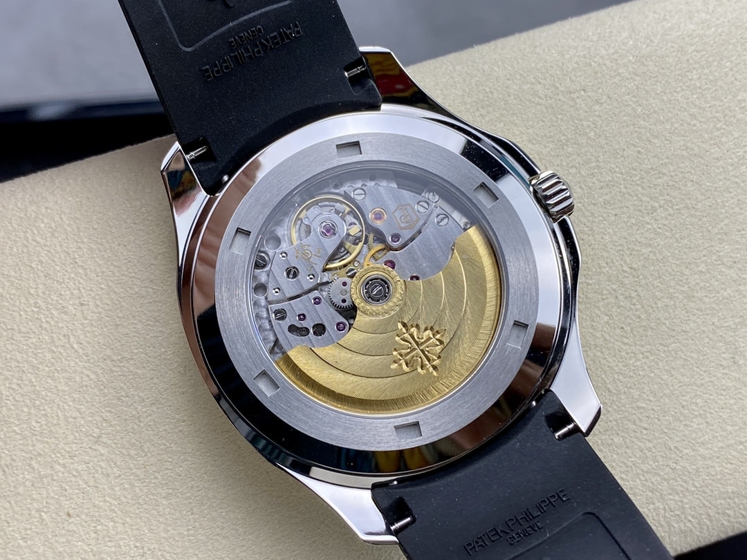 Fake Patek Philippe Replica Watch Aquanaut Date Sweep Seconds Stainless Steel Black Dial 5167A-001 3KF(1:1 replica)