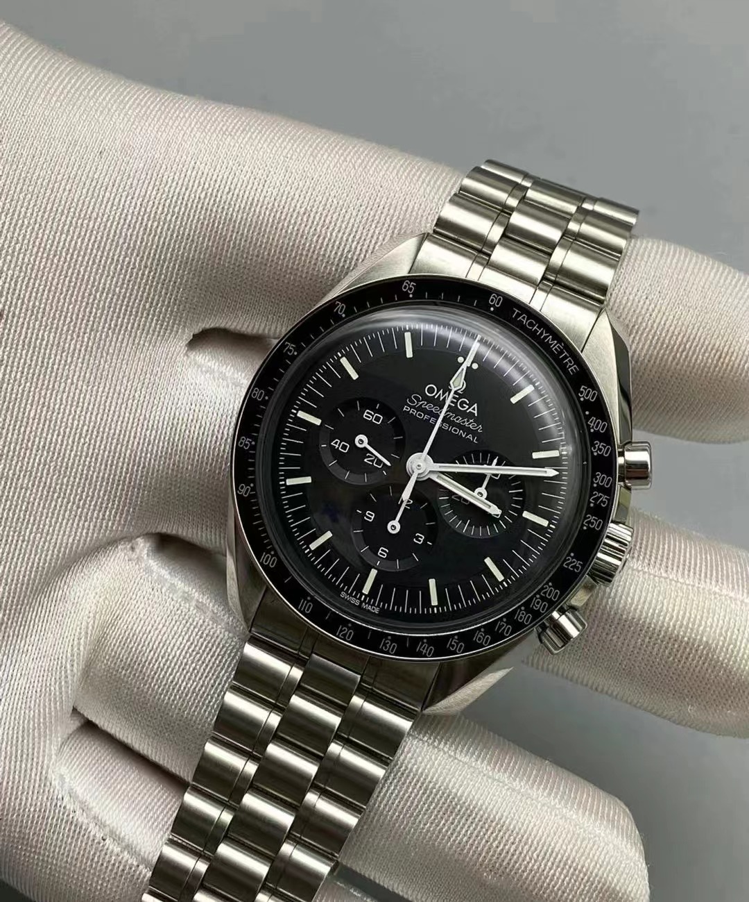 OMEGA Omega Speedmaster Series Moon Watch Master Chronometer Black Stainless Steel 42mm310.30.42.50.01.001(1:1 replica)