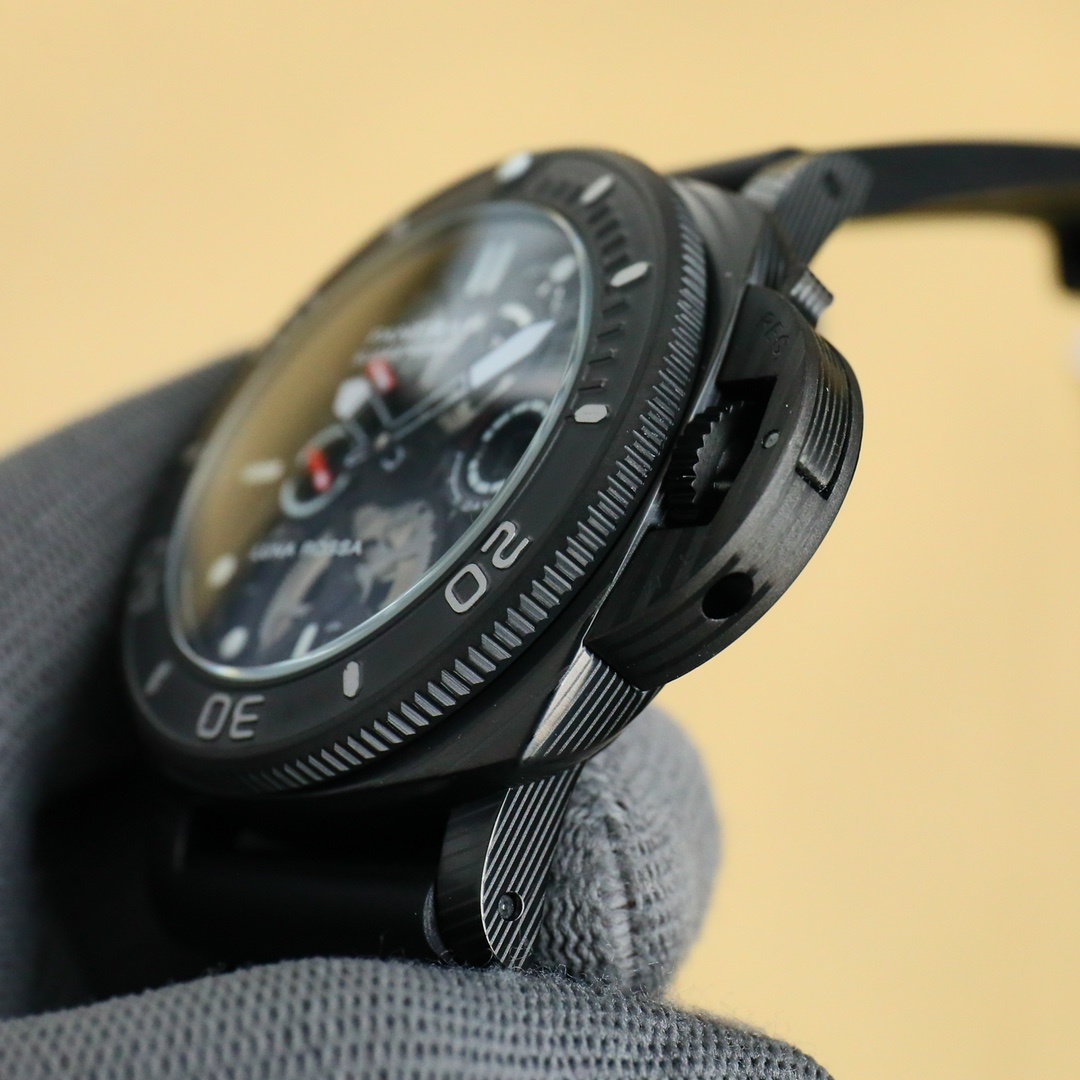 Panerai SUBMERSIBLE BMG-TECH™ ─ 47mm(1:1 replica)