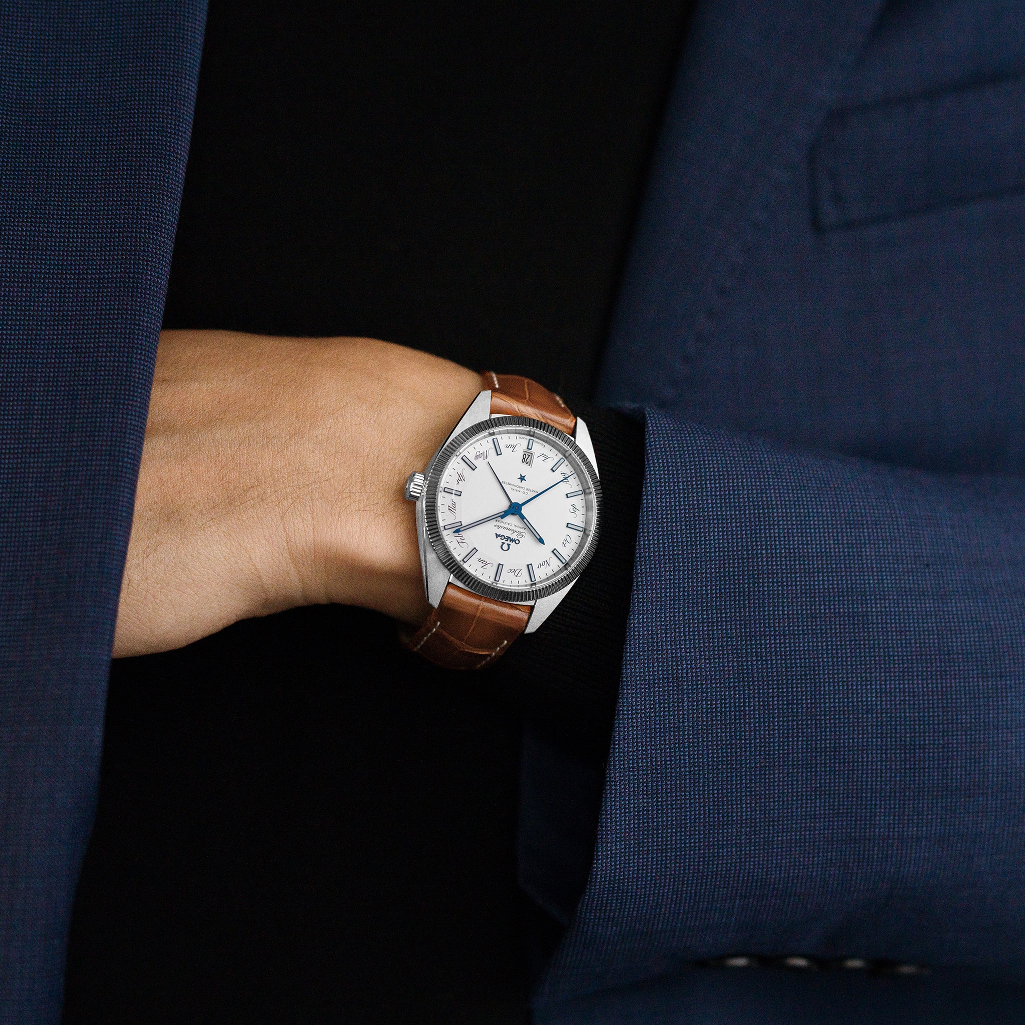 Constellation Globemaster Co-Axial Master Chronometer Annual Calendar 41mm White Dial On Leather Strap(1:1 replica)