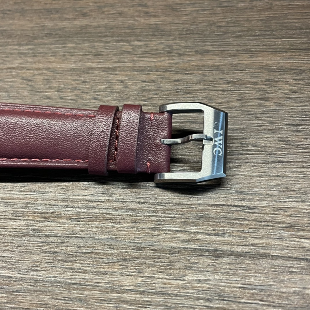 IWC Pilot's Watch Men's(1:1 replica)