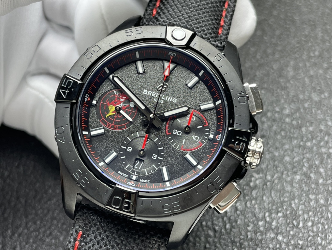 Breitling BLS Avenger Chronograph Series(1:1 replica)