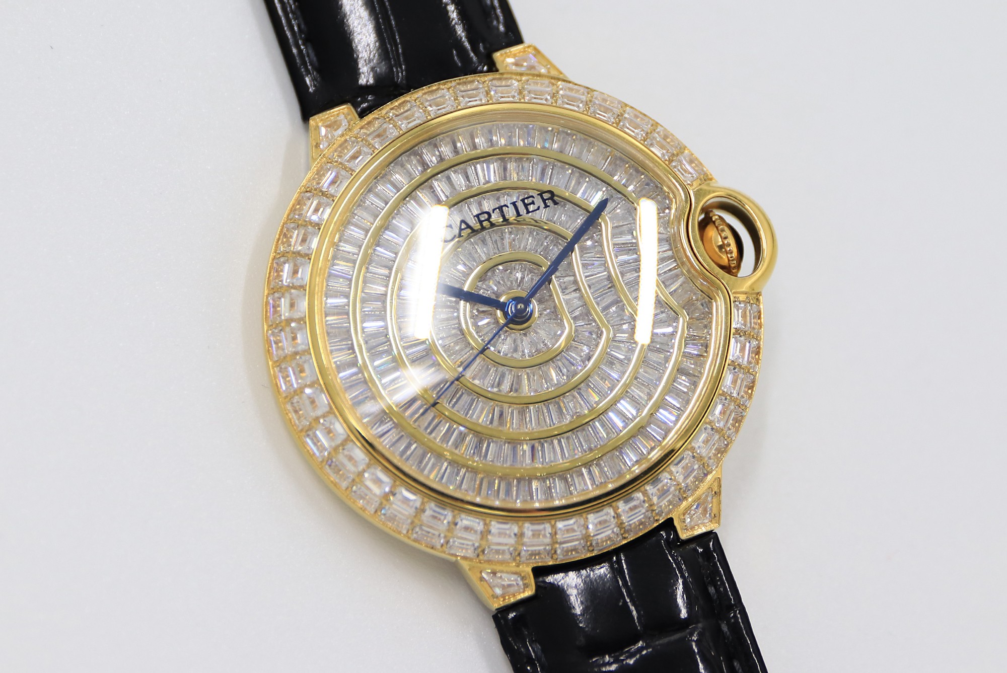 Cartier Blue Balloon Square Diamonds Sky Star Watch - Gold - Leather(1:1 replica)