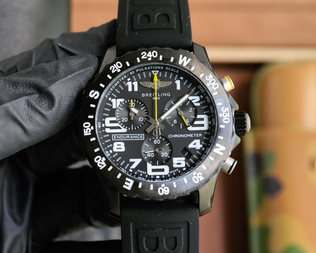 Breitling Endurance Pro 44(1:1 replica)