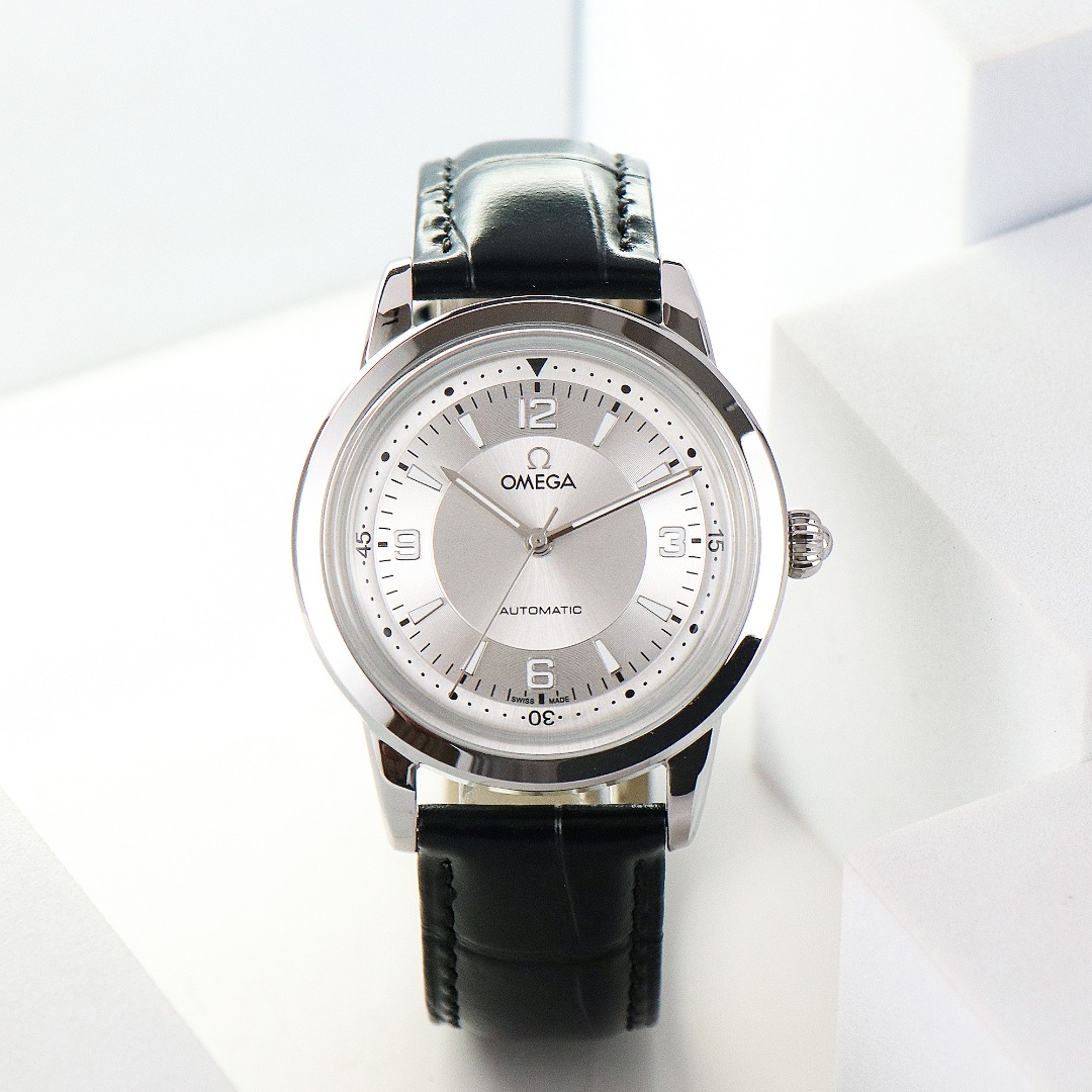 Omega Seamaster Mechanical Watch 40mm Italian imported calfskin black leather(1:1 replica)